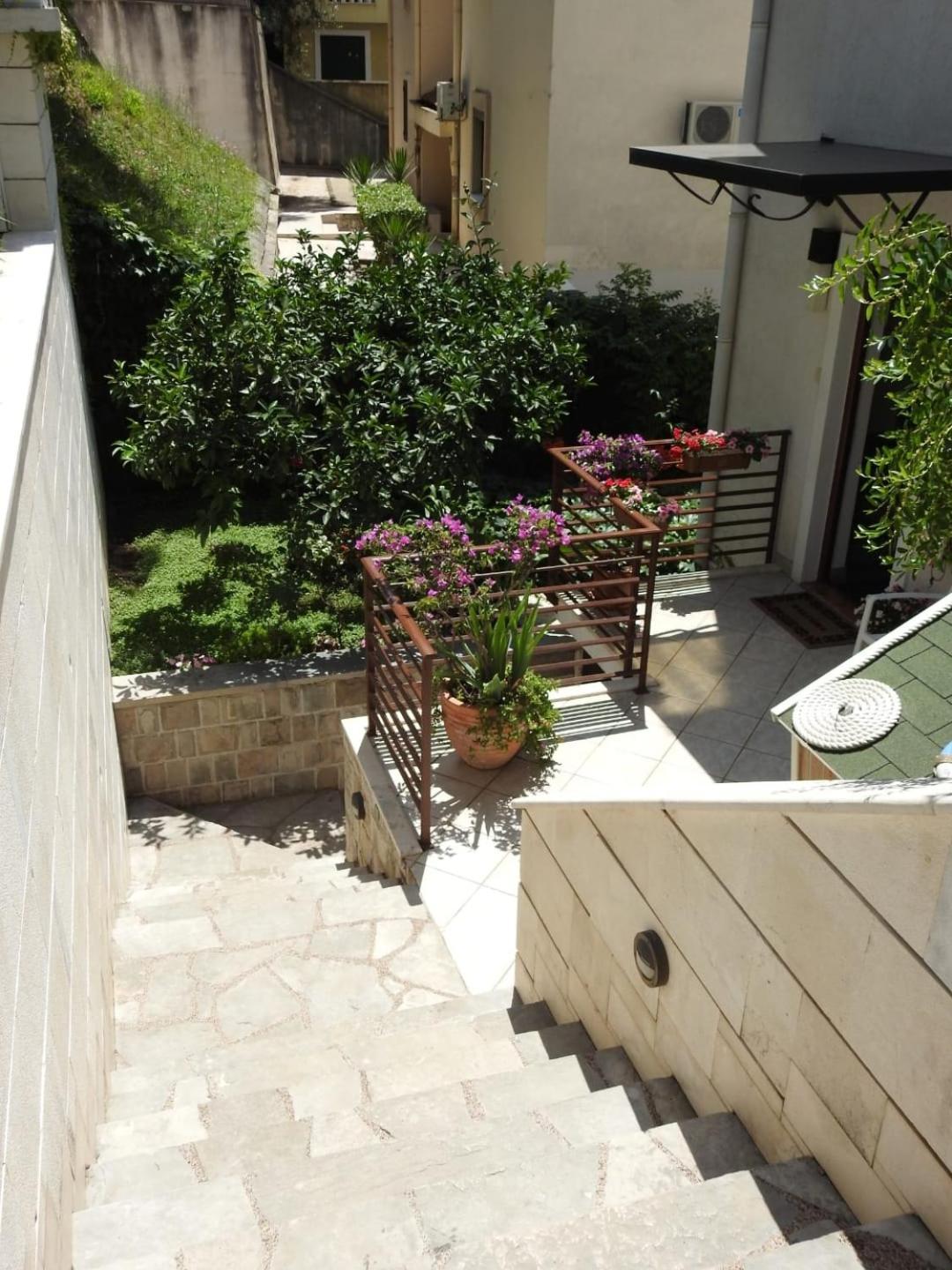 Apartments Ardura Petrovac Екстериор снимка