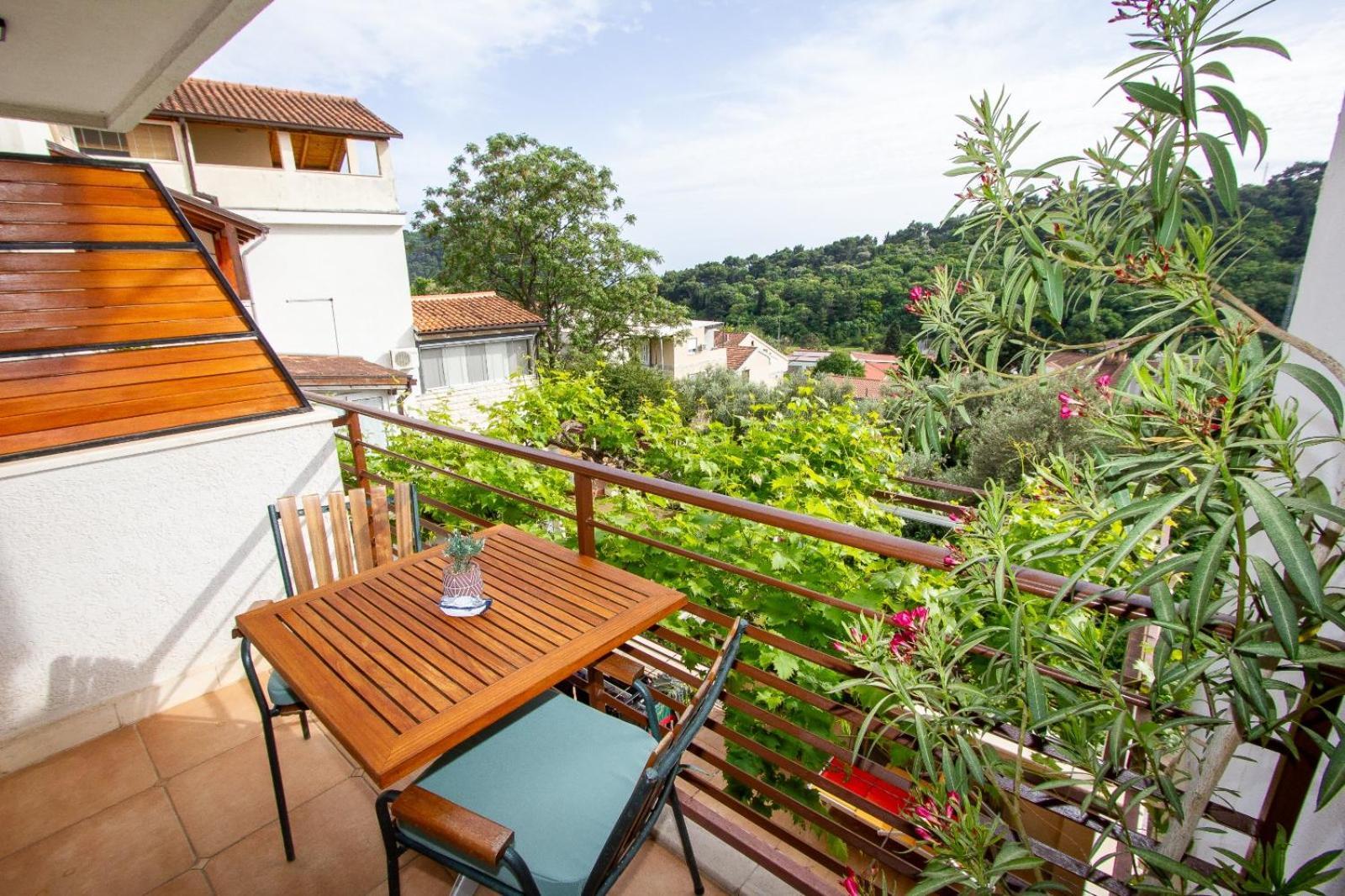 Apartments Ardura Petrovac Екстериор снимка