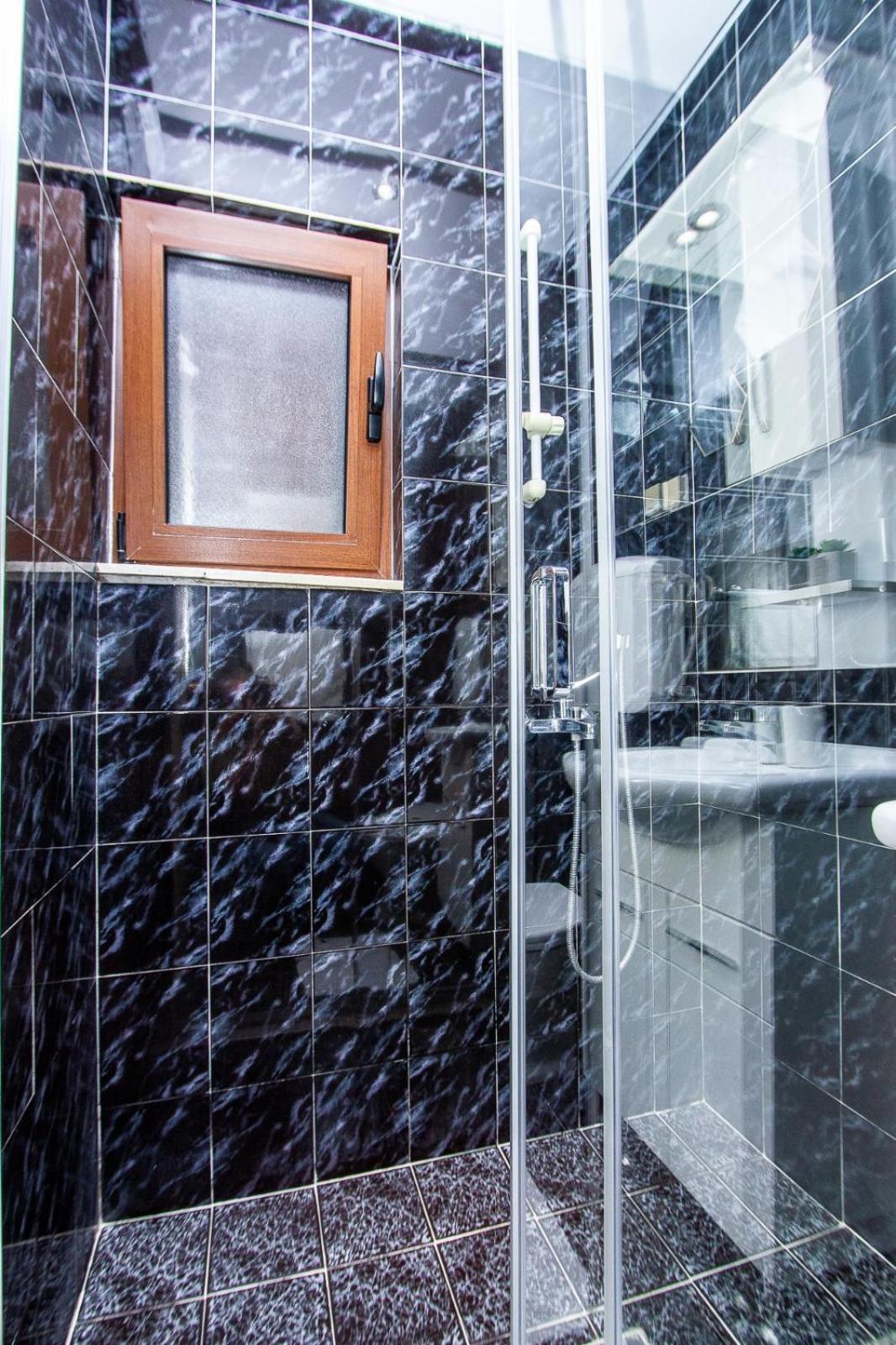 Apartments Ardura Petrovac Стая снимка