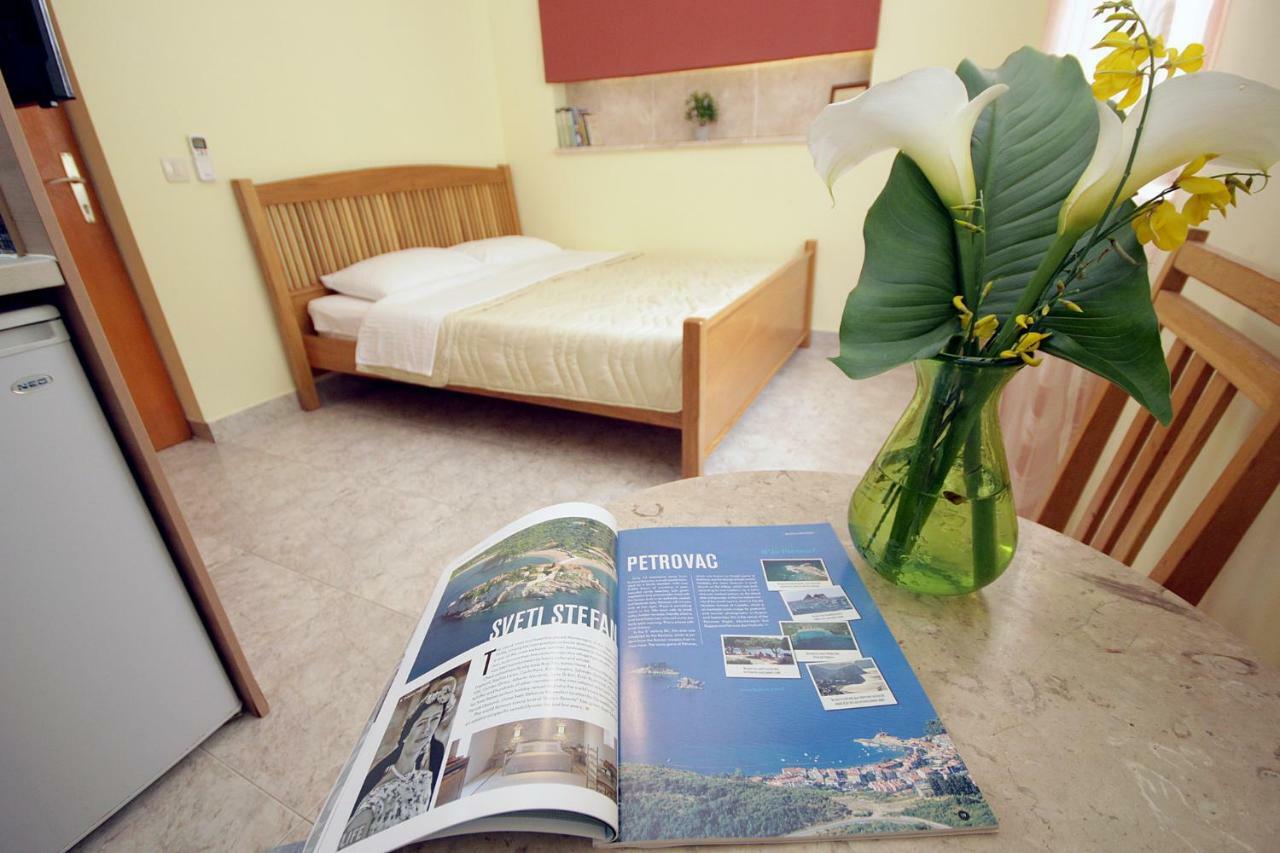 Apartments Ardura Petrovac Екстериор снимка